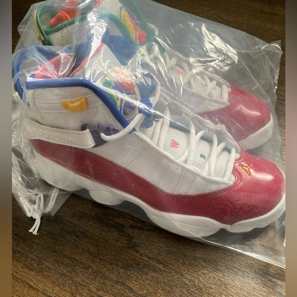 2 pairs of Jordan 6 Rings. Multi Colored. Good to Excellent condition on both. - Picture 9 of 10